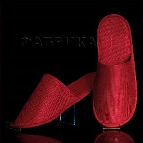 Тапочки для хостелов